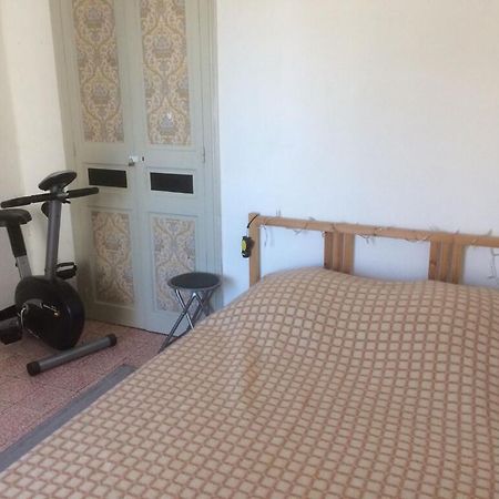 Appartement Sur Sommieres Jusqu'A 6 Personnes Exterior photo